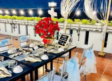 Cuối tuần cùng gia đình -  Không gian ấm cúng thưởng thức ẩm thực